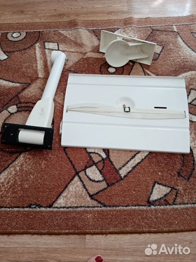 Кронштейн для телевизора