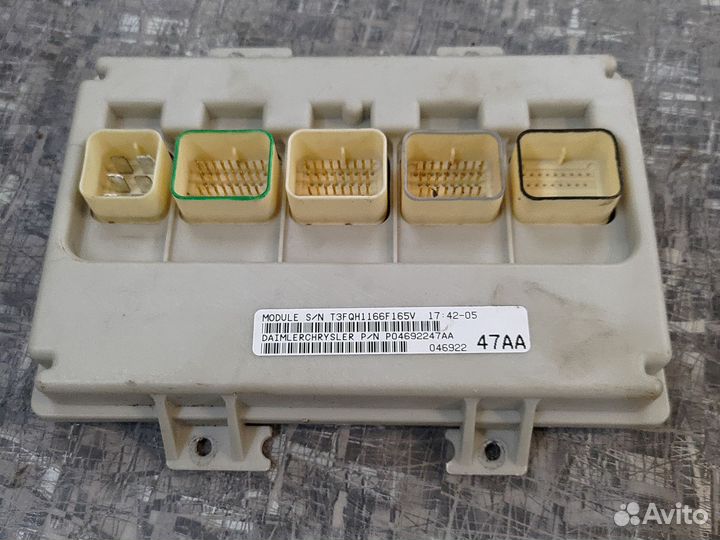 Блок управления Додж караван Вояджер 4