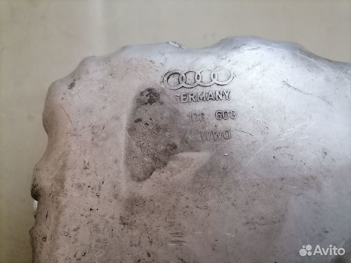 Масляный поддон Volkswagen Passat B5 1.8 ADR 1999