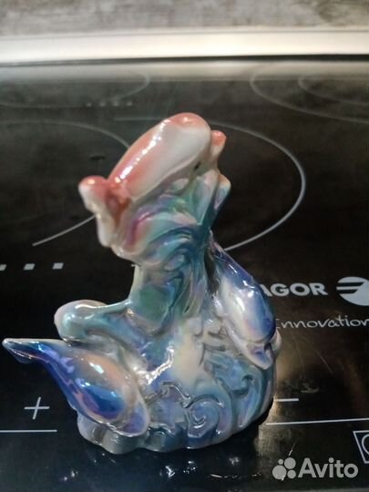 Статуэтка фарфор СССР гжель. Дельфины