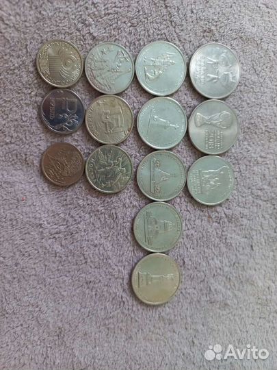 Юбилейные монеты 1,2,5,10,25