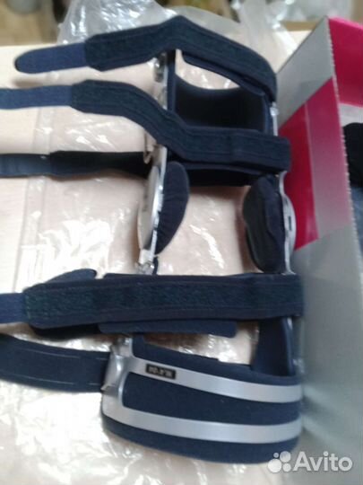 Ортез на коленный сустав medi универсальный