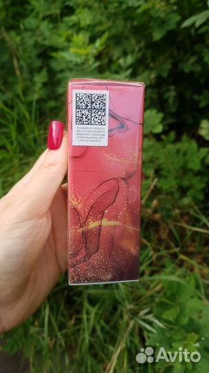 Парфюмерная вода besties