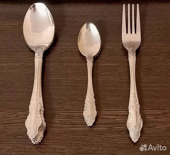 Набор столовых приборов
