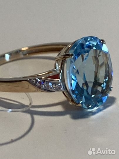 Золотое кольцо с Топазом 5 каратБриллианты