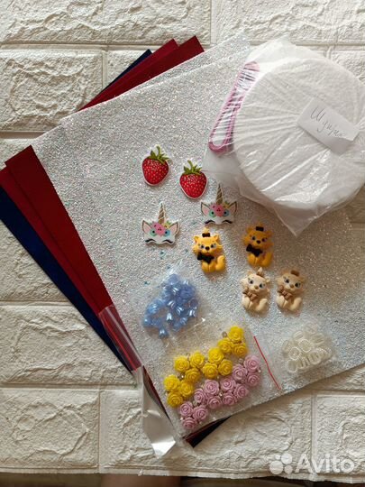 Остатки лент и прочего для рукоделия