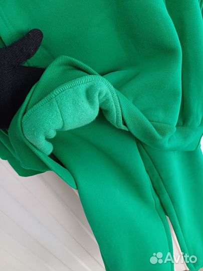 Костюм спортивный