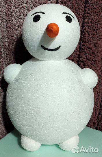 Снеговик из пенопласта