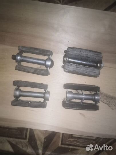 Продам педали