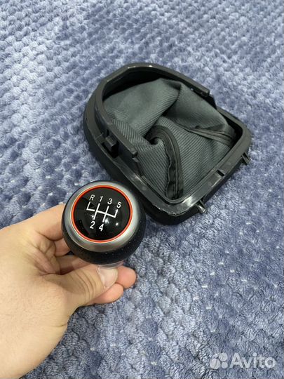 Кожух и ручка кпп Seat Leon mk2