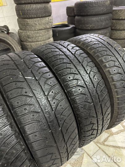 Bridgestone Ice Cruiser 7000 235/65 R17