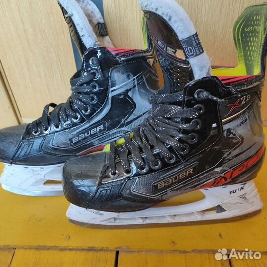 Хоккейные коньки bauer vapor