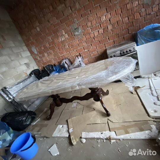 Комплект стол и стулья