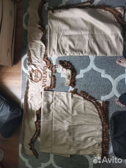 Volvo FH Ламбрикены, шторы в спальник, ковры кожа