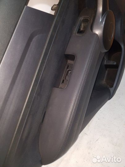 Обшивка двери задняя левая Honda Cr-V 2006-2012