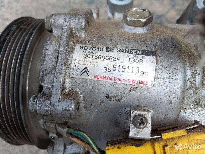 Компрессор кондиционера Peugeot 307 2.0 дизель