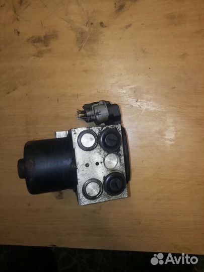 Блок ABS Toyota camry Gracia sxv20