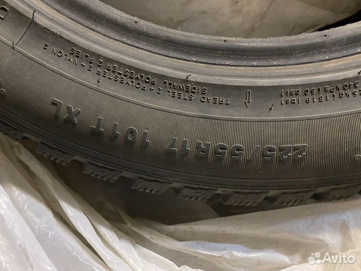 Kumho I'Zen KW22 225/55 R17