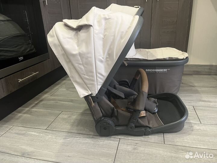 Коляска Happy Baby Mommer Pro 2 в 1