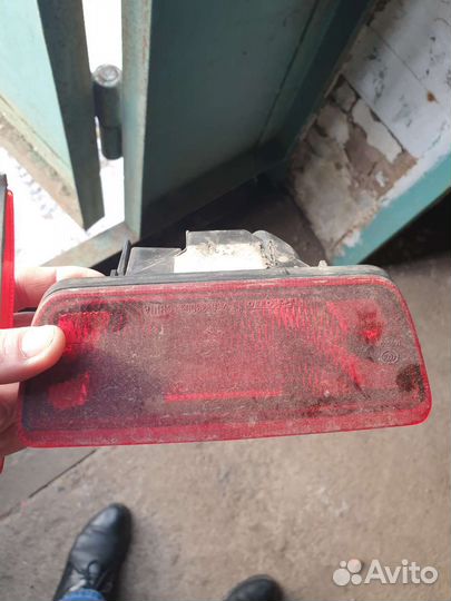 Фара задняя противотуманная ниссан жук