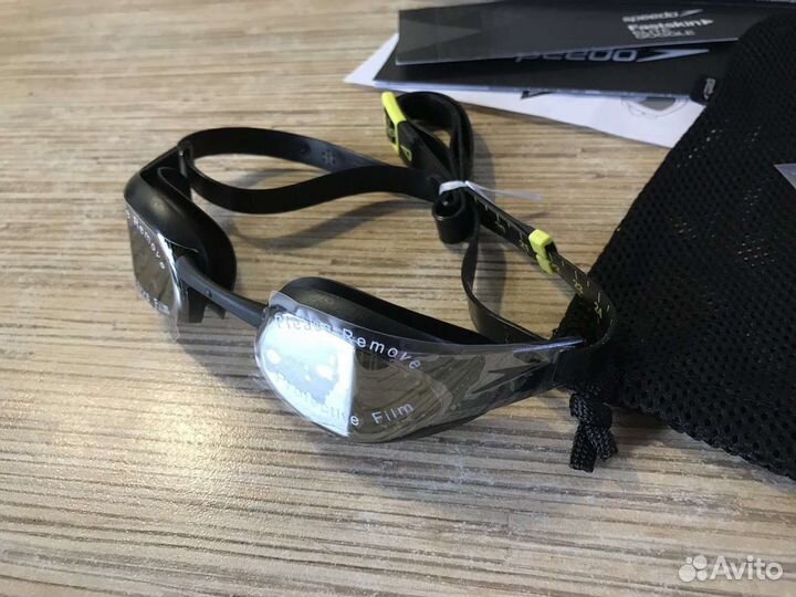 Очки для плавания speedo