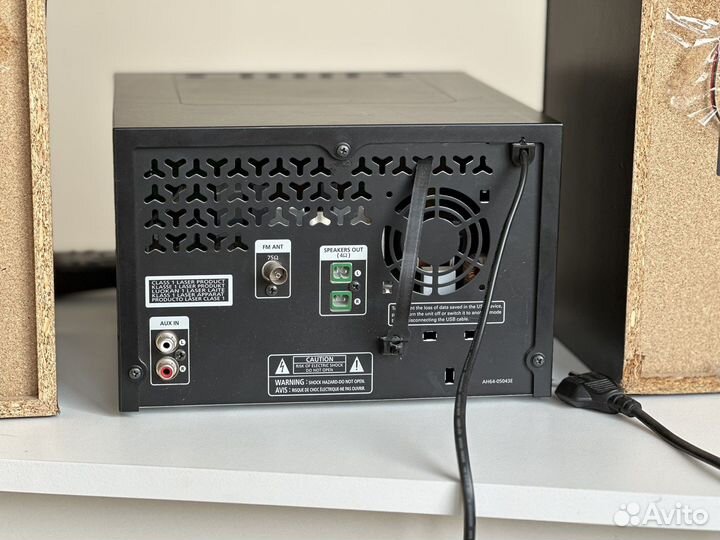 Музыкальный центр samsung