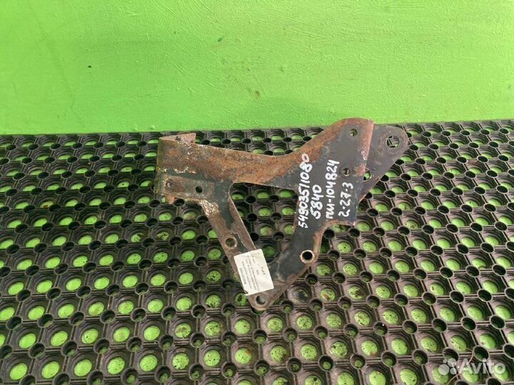 Кронштейн осушителя KAMAZ 5490-T5