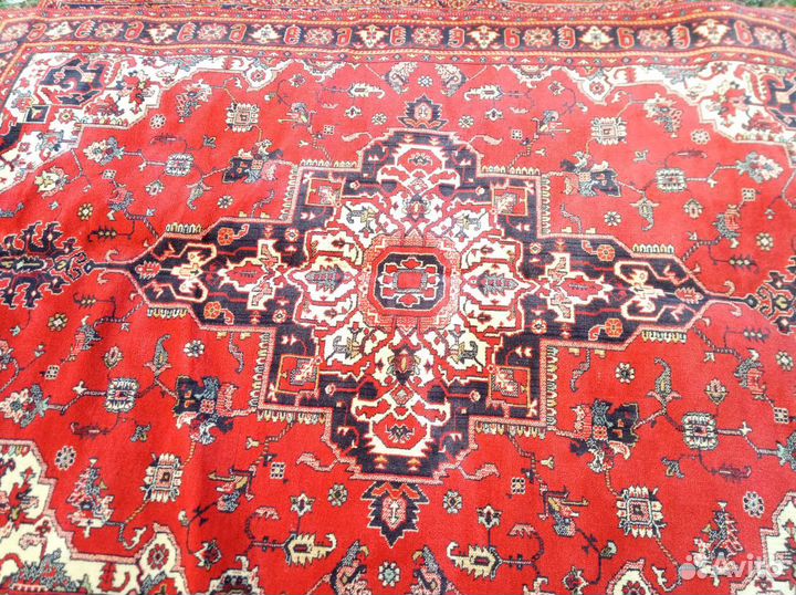 Ковер бу шерстяной