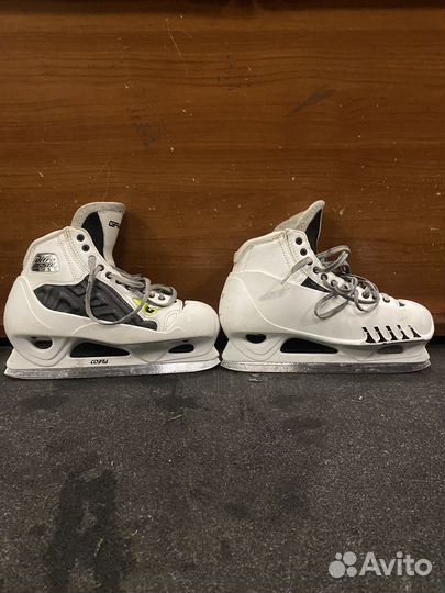 Вратарские коньки