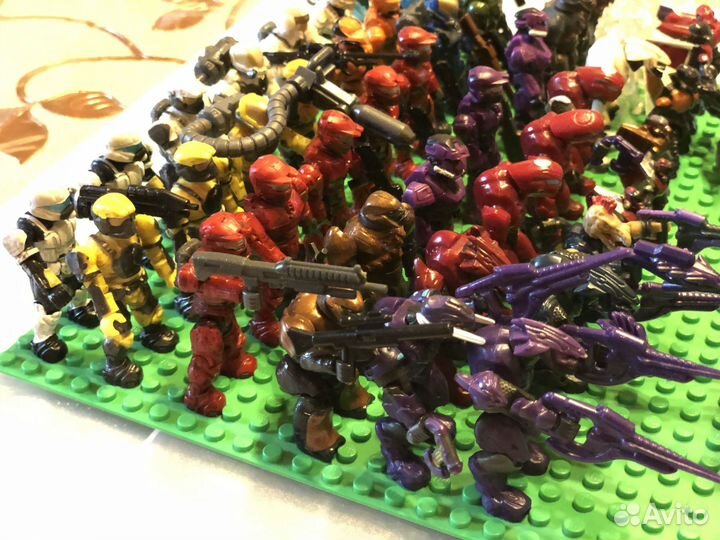 Набор солдатиков Halo