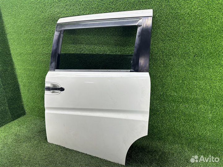 Дверь цвет-NH624P задняя левая Honda Stepwgn RG1