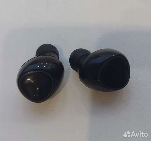 URM Беспроводные наушники TWS M10