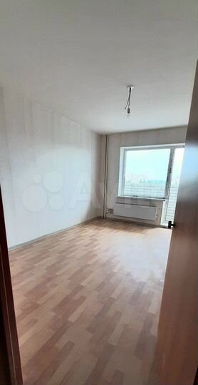 3-к. квартира, 73,2 м², 8/10 эт.
