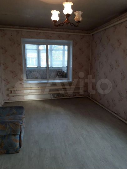 2-к. квартира, 42 м², 1/2 эт.