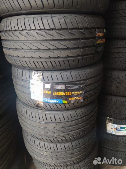 Farroad FRD16 235/45 R17