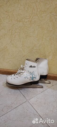 Коньки детские фигурные р. 34