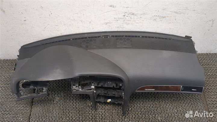 Панель передняя салона Audi A6 (C6), 2009