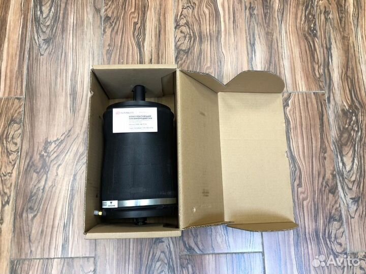 Пневмобаллон задний Лэнд Ровер 405