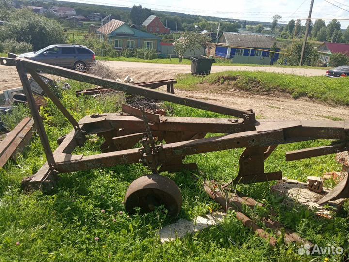 Плуг на дт 75