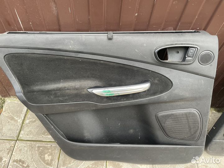 Обшивка задней левой и правой двери ford galaxy