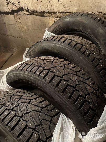 Pirelli Ice Zero 245/60 R18
