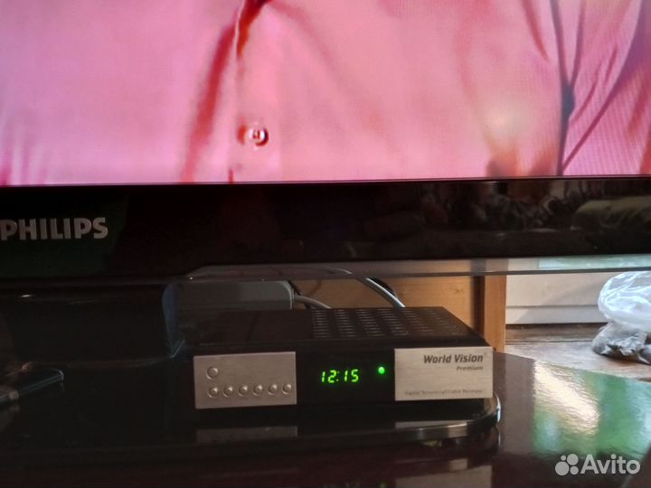 Цифровая тв приставка World Vision