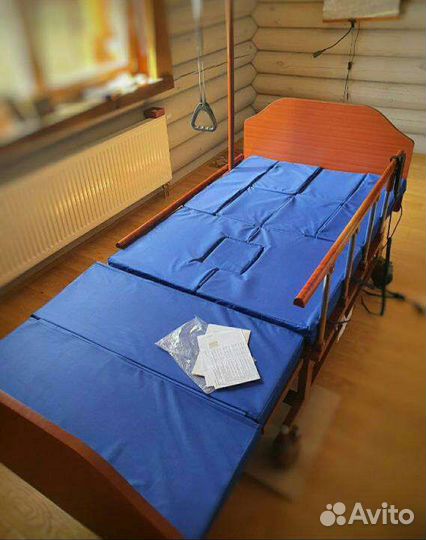 Медицинская кровать Ревел Нью для лежачих больных