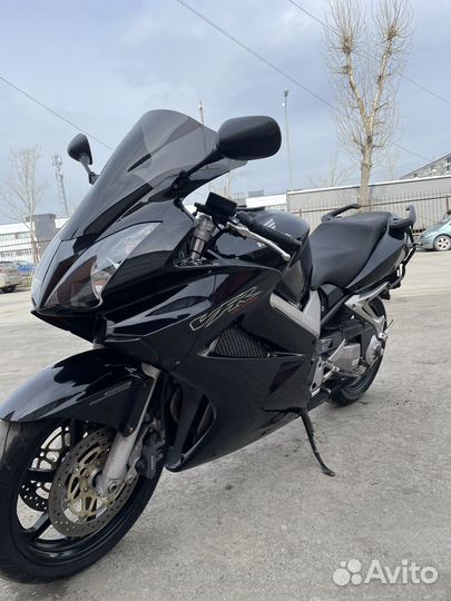 Honda VFR 800F, 2002г. Без пробега по РФ