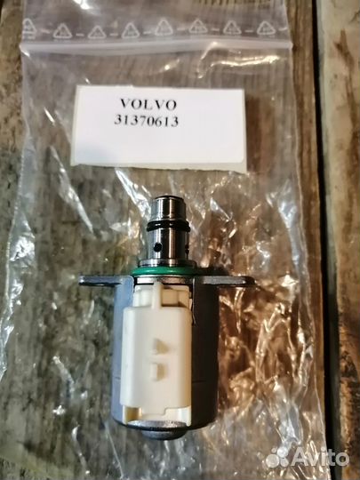 Клапан белый разъем 31370613 volvo