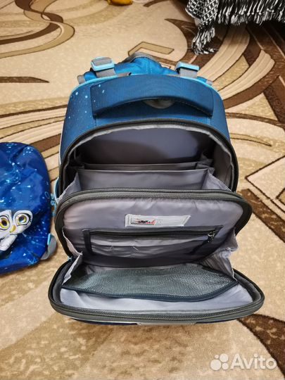 Рюкзак школьный для девочки ортопедический