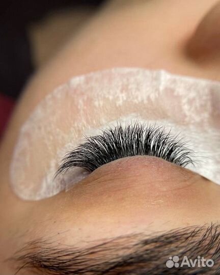 Наращивание ресниц модель