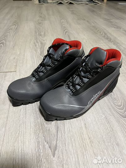 Лыжные ботинки Spine 37