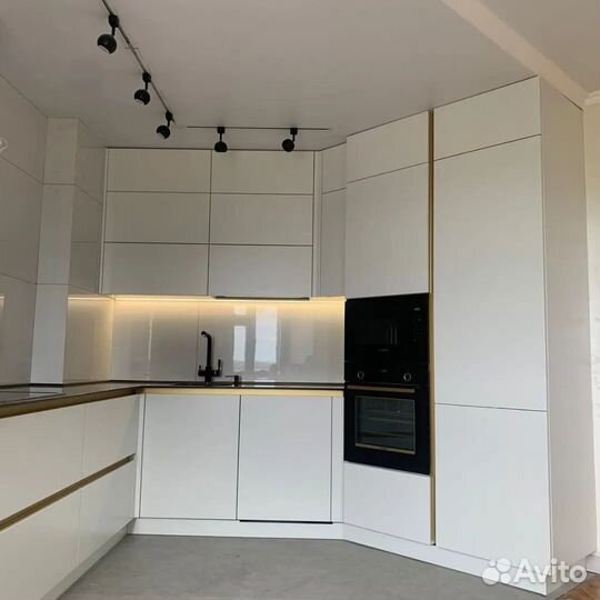 Кухня угловая