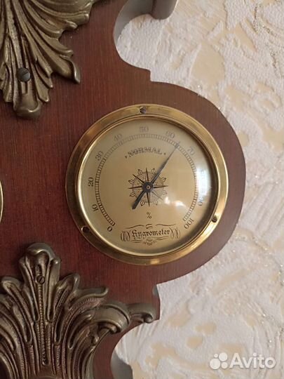 Домашняя метеостанция с часами